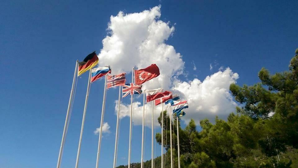 Vella Beach Hotel Tosmur Buitenkant foto